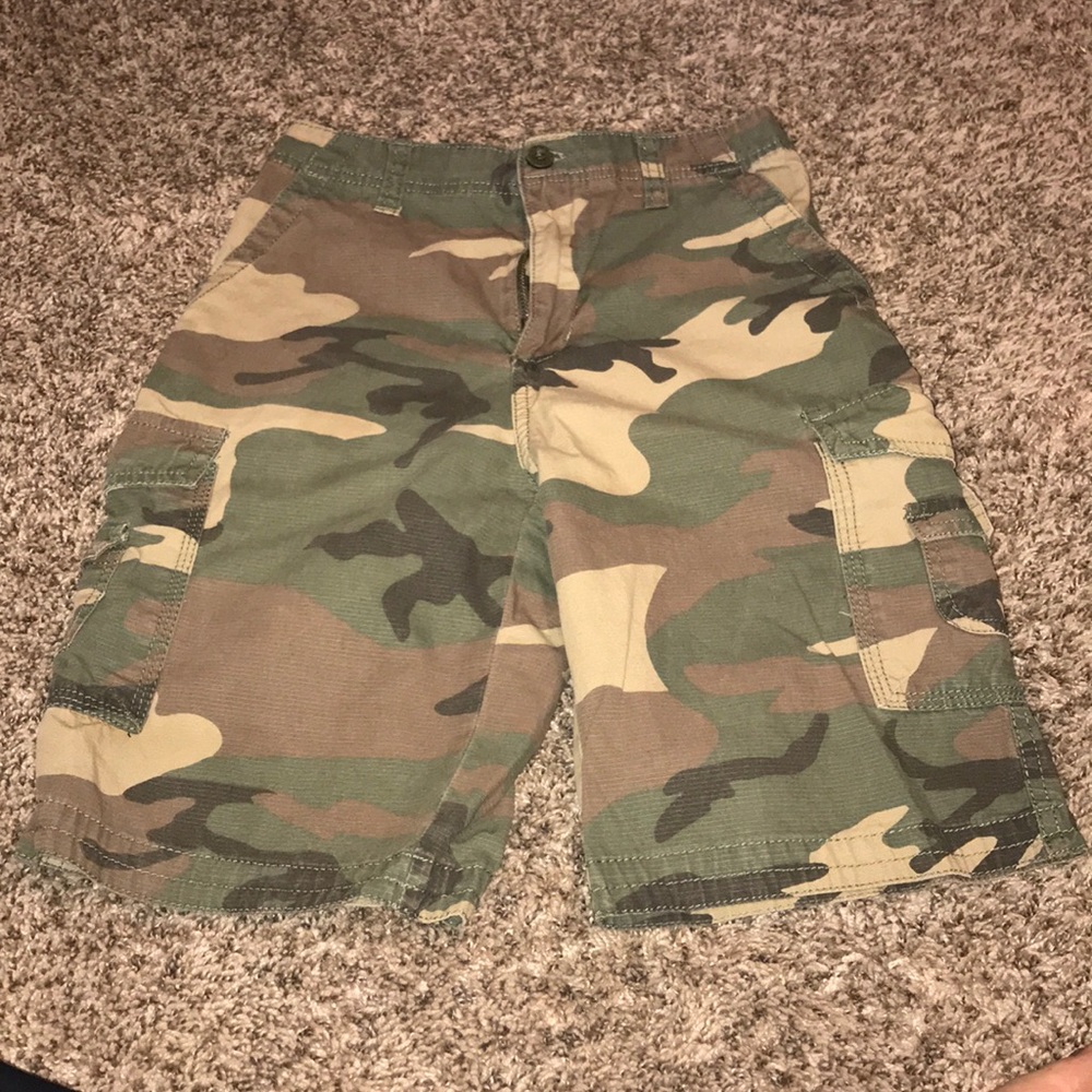 Boys camo Airwalk cargo shorts
